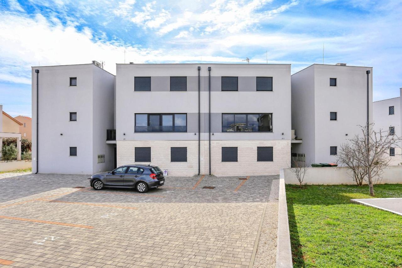 Luxury Apartment Isabell Затон Экстерьер фото